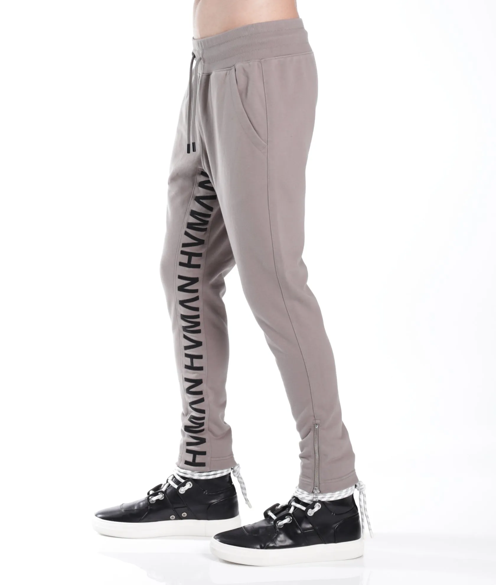 Sweatpant In Satellite